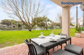 Laguna Beach B8 - Image 1