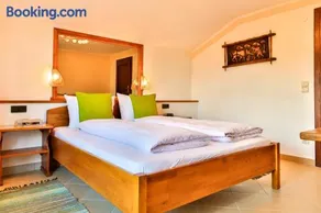 Hotel Pension Residence - Image 3