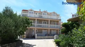 Guest House As - Image 1