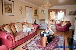 Anchor Lodge Guesthouse - Image 5
