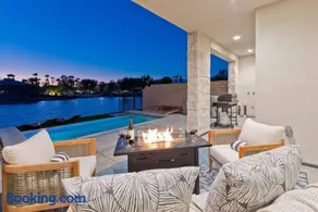 Armonia105- Dream Villa Lago Premier Views 4BR Pool Games Pets - Image 4
