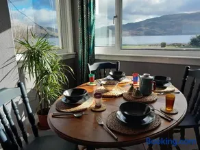 Clisham Bed and Breakfast - Image 2