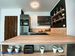 Syrah Wellness Apartman Siófok - Image 4