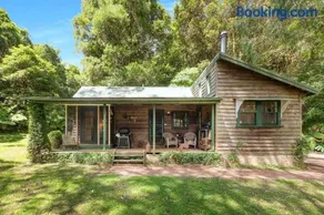 Red Dog Cottage - Image 1