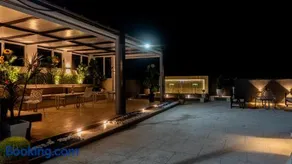 TheHive Residence - Image 1