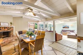 Walk to the Beach! Spacious 6BR La Jolla Home - Image 2