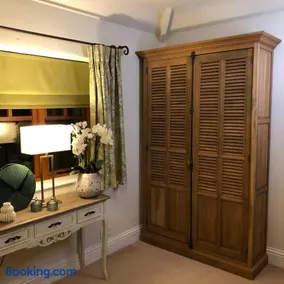 Beechdene - Image 5