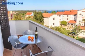 Alison Apartments - Image 3