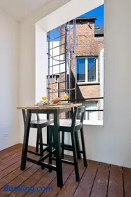 Stylish 1BR close to KMSKA - Image 4