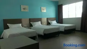MJ Hotel - Image 5