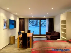 Family apartment in Happy Rancho - pool, tennis sauna. - Image 1