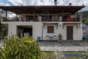 Villa Eirini with sea view - Image 3