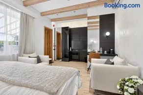 Marmi Boutique Hotel Jurmala - Image 1