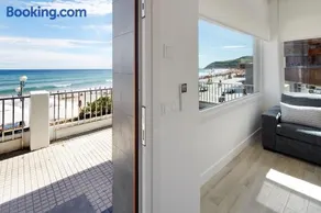 Apartamentos sobre el mar Zarautz by Egona - Image 2