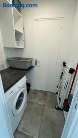 Petite maison en pierre au pied de la voie verte - Image 3