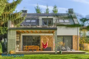ArtHouse Pelnik - Image 1