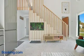 Ascutney Lofts - Modern Vermont Vacation Rentals - Image 2