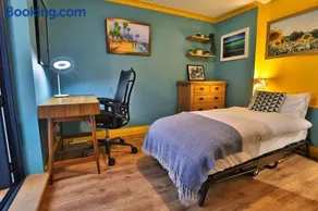Your beautiful home in London - Image 5