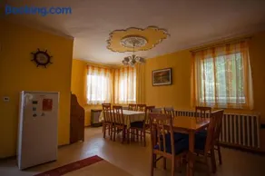 Galéria Vendégház - Image 2