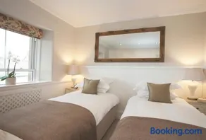 Victoria House - Image 4