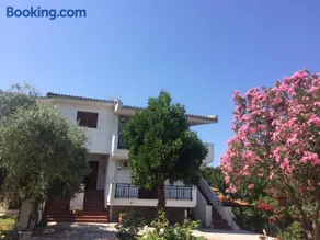 Sofia Villa - Image 1