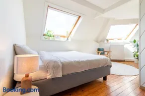 Guesthouse private studio nearby old town Ghent - Image 1
