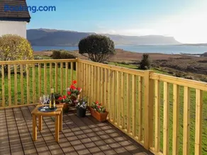 Island Views - Image 1