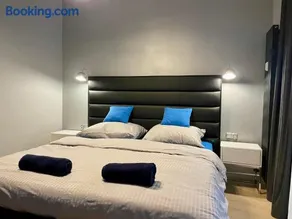 Apartament Navy Blue z tarasem - Image 1