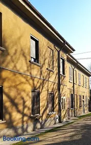 Little House - Image 2