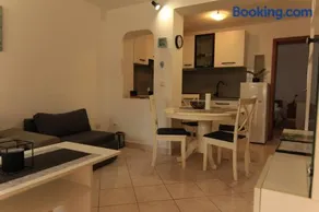 Apartments Daidzic by El-Pi Tours - Image 3