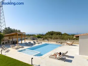 MaYa Villa, Heated Pool Estate near Rethymno and all amenities! - Image 1