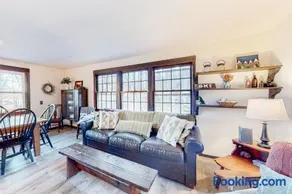 Vermont Meadow House - Image 1