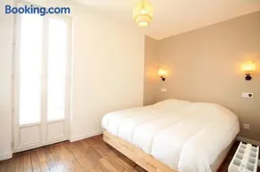 Disponible - Maison Entière Rénovée - Matelas Emma - RERB, 5mn Paris - Parking Rue Gratuit - Matelas Emma - 6 pers - 2 Terrasses - Image 1