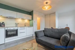 Appartement une chambre avec parking et terrasse - Image 5