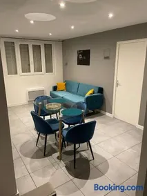 Logement Rénové - Une Expérience Unique - Wifi Gratuit - Image 2