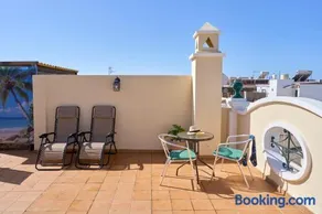 Apartamentos Nerjaluna - Image 5
