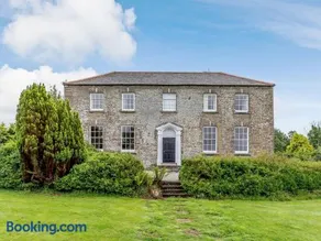 4 Bed in Wadebridge oc-penda - Image 1