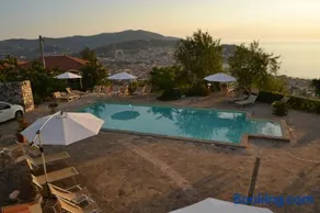 Villa Malandrino Guest House - Image 2