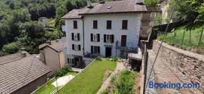 House With Garden And Terrace - Image 4