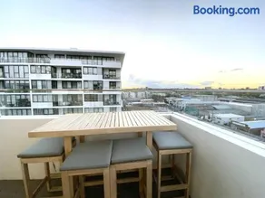 2BR Apartment in Ramsgate Close to Airport & Ramsgate Beach - Image 2