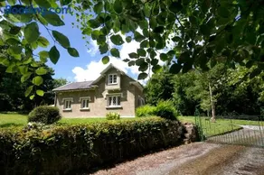 Schoolhouse at Annaghmore - Image 1