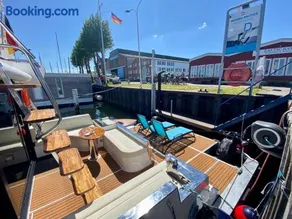 Hausboot mit Traumlage in Lübeck-Travemünde - Image 4