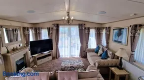 Beaumont Premium Lodge, West Point - Image 2