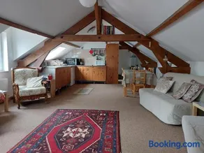 The Hayloft at Orchard Farm - Image 1