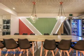 AmazINN Madrid Chamberi - Image 4
