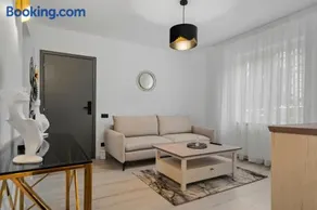 SEVEN Apartments - Image 1