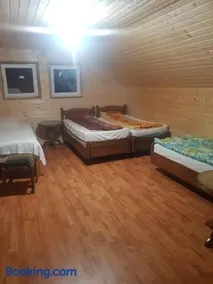 Cabana Petrica - Image 2