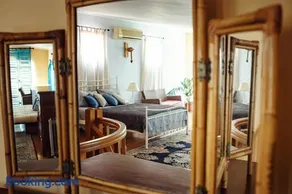 Daphne's Rooftop Apartment - Image 5