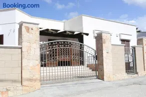 Villa Francesca con ampio giardino - Image 2
