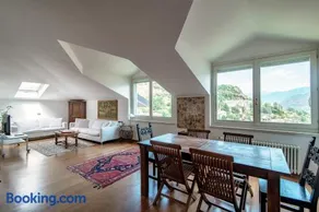 I D'A Charming Penthouse - LAKE VIEW- Como- House-130 mt-2 double bedrooms and 2 double bathrooms a spacious living room-Full equipped kitchen-Private garden and terrace-Private covered parking - Image 2
